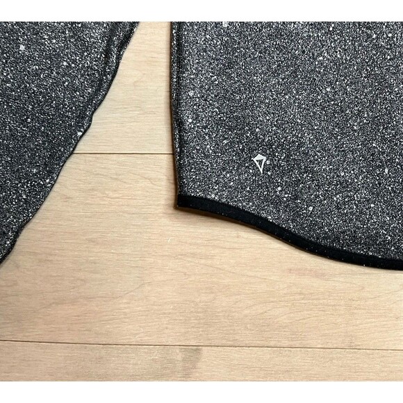 ivivva by lululemon Girls Hoodie Sweatshirt Jacket Sz 14 Fleece Zipper Black - Picture 14 of 14